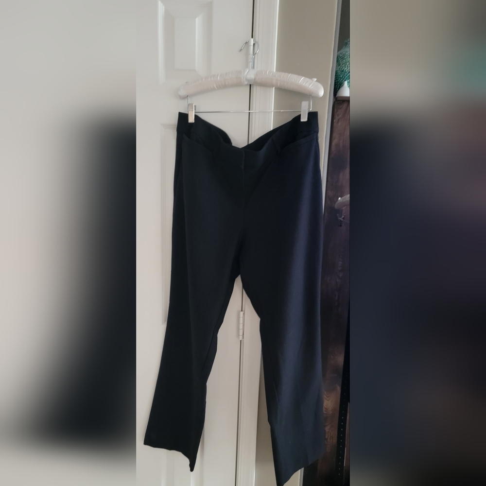 Black high rise pants by Lane Bryant size 16